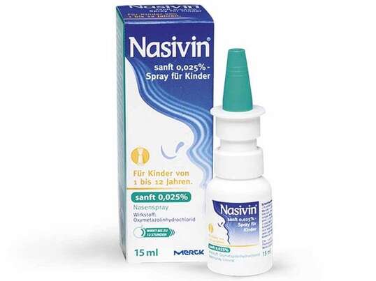Sie sehen eine Packung Nasivin sanft Nasenspray 0,025%, Produktbild: 01 Nasivin sanft Nasenspray 0,025%, A-Nr.: 4457446 - 01