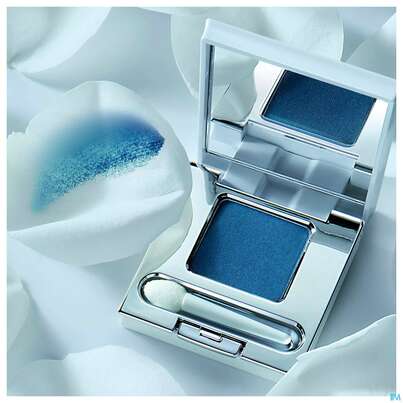 Sie sehen eine Packung Mavala Lidpuder Satin Bleu Baltique 2g, Produktbild: 05 Mavala Lidpuder Satin Bleu Baltique 2g, A-Nr.: 4071422 - 05