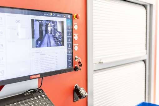 St.Magdalena-Apotheke-3409.jpg St.Magdalena-Apotheke-3409.jpg