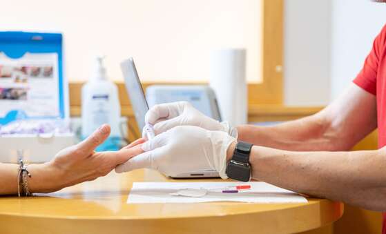 St.Magdalena-Apotheke-3929.jpg St.Magdalena-Apotheke-3929.jpg