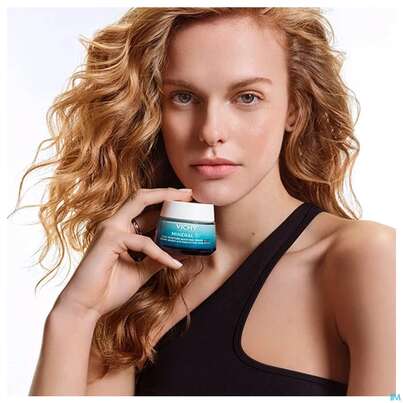 Sie sehen eine Packung Vichy Mineral 89 Creme Ohne Duftstoffe Reichhaltig Doppe 100ml, Produktbild: 10 Vichy Mineral 89 Creme Ohne Duftstoffe Reichhaltig Doppe 100ml, A-Nr.: 5890062 - 10