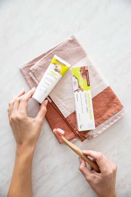 Nordics Zahnpasta Morning Fresh Anti-Karies ohne Fluorid mit Kokos &amp; Minze, A-Nr.: 5332126 - 03