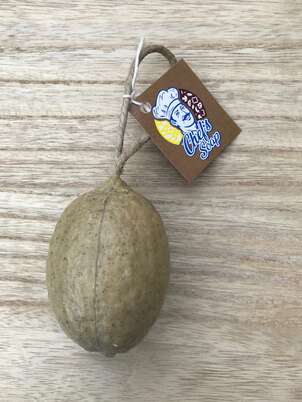 Sie sehen eine Packung Bio Küchen Seife Zitrone beseitigt Gerüche MADIZA, Produktbild: 02 Bio Küchen Seife Zitrone beseitigt Gerüche MADIZA, A-Nr.: 5446982 - 02