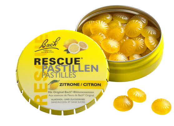 Sie sehen eine Packung RESCUE® Pastillen Zitrone, Produktbild: 01 RESCUE® Pastillen Zitrone, A-Nr.: 5323216 - 01