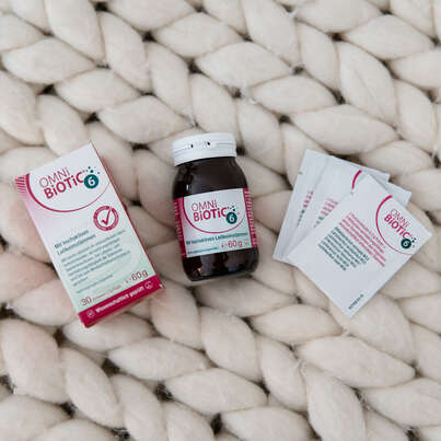 Sie sehen eine Packung OMNi-BiOTiC® 6, 60 Sachets a 3g, Produktbild: 02 OMNi-BiOTiC® 6, 60 Sachets a 3g, A-Nr.: 3887073 - 02
