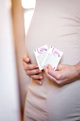 Sie sehen eine Packung OMNi-BiOTiC® PANDA, 30 Sachets a 3g, Produktbild: 02 OMNi-BiOTiC® PANDA, 30 Sachets a 3g, A-Nr.: 3735682 - 02