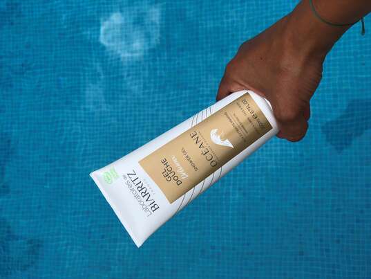 Sie sehen eine Packung Oceane Duschgel Bio LDB, Produktbild: 02 Oceane Duschgel Bio LDB, A-Nr.: 5133295 - 02