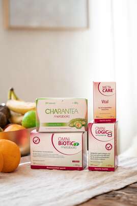 Sie sehen eine Packung META-CARE® Vital, 60 Kapseln, Produktbild: 03 META-CARE® Vital, 60 Kapseln, A-Nr.: 4540414 - 03