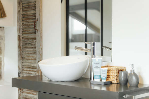 Hydra-Protect + schützende Creme Körper LdB, A-Nr.: 5571569 - 03