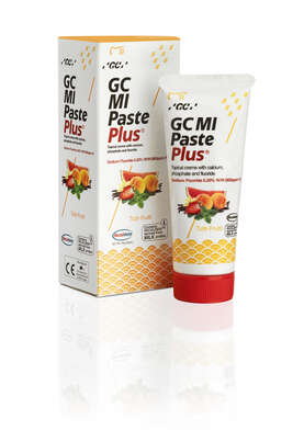 Sie sehen eine Packung GC MI Paste Plus Tutti Frutti, Produktbild: 01 GC MI Paste Plus Tutti Frutti, A-Nr.: 4879590 - 01
