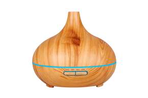 Sie sehen eine Packung Aroma Diffuser in Holzoptik mit LED, Produktbild: 01 Aroma Diffuser in Holzoptik mit LED, A-Nr.: 5178582 - 01